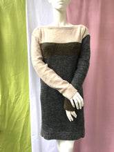 Charger l'image dans la galerie, Robe à Balenciaga taille 38/40