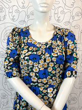 Charger l'image dans la galerie, Superbe robe Yves Saint Laurent taille 42