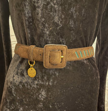 Charger l'image dans la galerie, Ceinture Yves Saint Laurent vintage taille 36