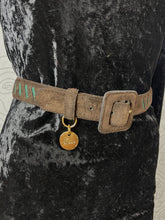 Charger l'image dans la galerie, Ceinture Yves Saint Laurent vintage taille 36