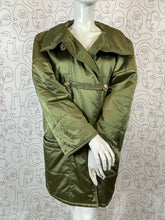 Charger l'image dans la galerie, Manteau matelassé kaki Nina Ricci taille 38