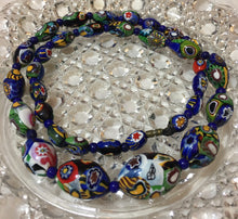 Charger l'image dans la galerie, Collier en perles de Murano