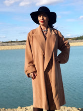 Charger l'image dans la galerie, Manteau Jean-Paul Gaultier angora taille 38
