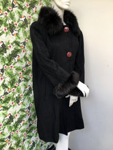 Charger l'image dans la galerie, Superbe manteau cachemire et Renard noir taille 36/38