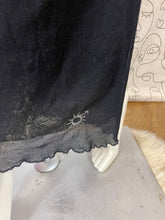 Charger l'image dans la galerie, Pantalon en mesh Jean-Paul Gaultier taille 44