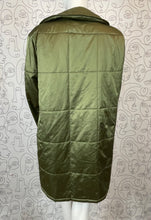 Charger l'image dans la galerie, Manteau matelassé kaki Nina Ricci taille 38