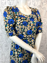 Charger l'image dans la galerie, Superbe robe Yves Saint Laurent taille 42