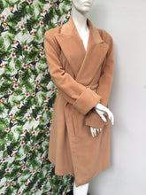 Charger l'image dans la galerie, Manteau Jean-Paul Gaultier angora taille 38