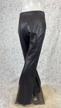 Charger l'image dans la galerie, Pantalon en cuir Mugler taille 36