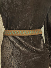 Charger l'image dans la galerie, Ceinture Yves Saint Laurent vintage taille 36