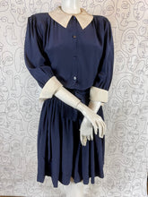 Charger l'image dans la galerie, Robe vintage Guy Laroche diffusion taille 40