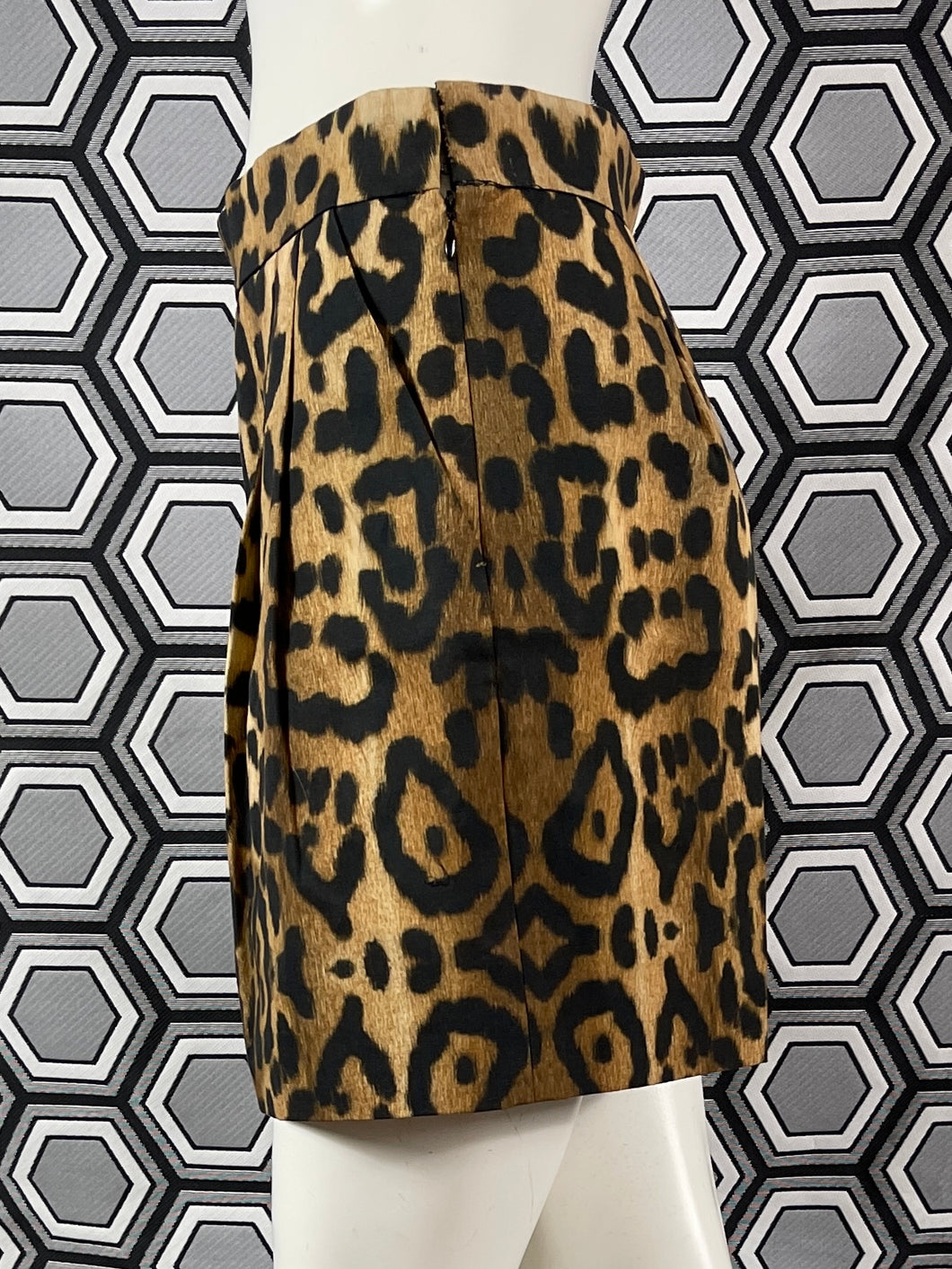 Short léopard Giambattista Valli taille 36