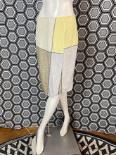 Charger l&#39;image dans la galerie, Jupe en soie Paul Smith taille 36
