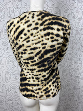 Charger l&#39;image dans la galerie, Haut Max Mara taille 38
