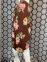 Charger l&#39;image dans la galerie, Jupe à fleurs Ungaro taille 38

