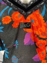 Charger l&#39;image dans la galerie, Haut Dolce &amp; Gabbana fleurs taille 36
