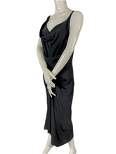 Charger l'image dans la galerie, Superbe robe noire Rick Owens taille 38
