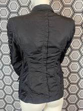 Charger l'image dans la galerie, Veste Yves Saint Laurent rive gauche en soie taille 38
