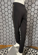 Charger l'image dans la galerie, Superbe pantalon Céline neuf avec étiquette taille 36
