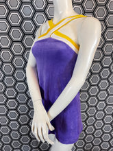 Charger l&#39;image dans la galerie, Haut en éponge Pierre Cardin taille 38
