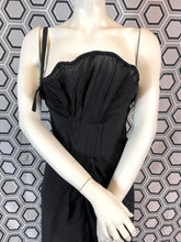 Charger l'image dans la galerie, Superbe robe Yohji Yamamoto taille 36
