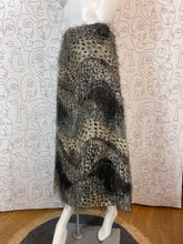 Charger l&#39;image dans la galerie, Jupe longue Pak Paris taille 36
