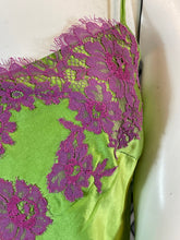 Charger l'image dans la galerie, Top en soie Marjolaine taille 40
