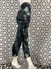 Charger l&#39;image dans la galerie, Pantalon Pleats Please Issey Miyake
