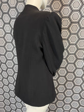 Charger l'image dans la galerie, Veste Givenchy taille 40
