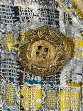 Charger l'image dans la galerie, Superbe veste Christian Lacroix taille 42
