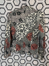 Charger l'image dans la galerie, Veste Kenzo taille 38
