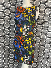 Charger l'image dans la galerie, Robe Versace taille 38

