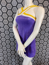 Charger l&#39;image dans la galerie, Haut en éponge Pierre Cardin taille 38
