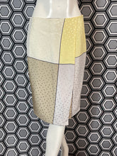 Charger l&#39;image dans la galerie, Jupe en soie Paul Smith taille 36
