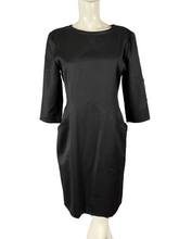 Charger l'image dans la galerie, Robe noire Courrèges taille 42
