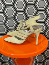 Charger l&#39;image dans la galerie, Escarpins vintage Thierry Mugler pointure 36
