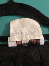 Charger l&#39;image dans la galerie, Haut Yves Saint Laurent rive gauche taille 42
