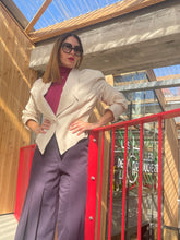 Charger l&#39;image dans la galerie, Incroyable veste Thierry Mugler taille 44
