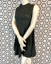 Charger l&#39;image dans la galerie, Mini-robe Yohji Yamamoto taille 38
