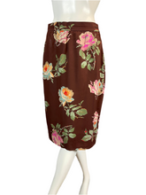 Charger l&#39;image dans la galerie, Jupe à fleurs Ungaro taille 38
