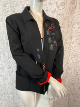 Charger l'image dans la galerie, Très belle veste Christian Lacroix taille 44
