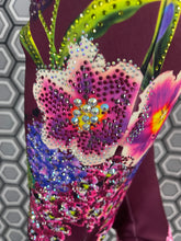 Charger l&#39;image dans la galerie, Incroyable pantalon strass Gai Mattiolo taille 38
