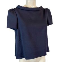Charger l&#39;image dans la galerie, Haut bleu marine Prada taille 42

