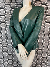 Charger l'image dans la galerie, Veste vintage en cuir Thierry Mugler taille 38
