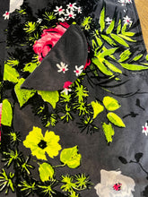 Charger l&#39;image dans la galerie, Incroyable manteau kenzo en velours taille 36
