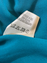 Charger l'image dans la galerie, Robe Ted Lapidus en soie taille 40
