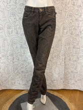 Charger l&#39;image dans la galerie, Jeans Jean Paul Gaultier taille 36
