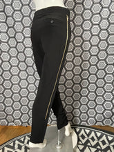 Charger l'image dans la galerie, Superbe pantalon Céline neuf avec étiquette taille 36
