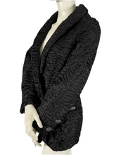 Charger l'image dans la galerie, Ensemble Chantal Thomass en astrakan vintage taille 36
