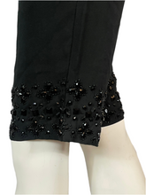 Charger l&#39;image dans la galerie, Bermuda Red Valentino brodé de perles taille 38
